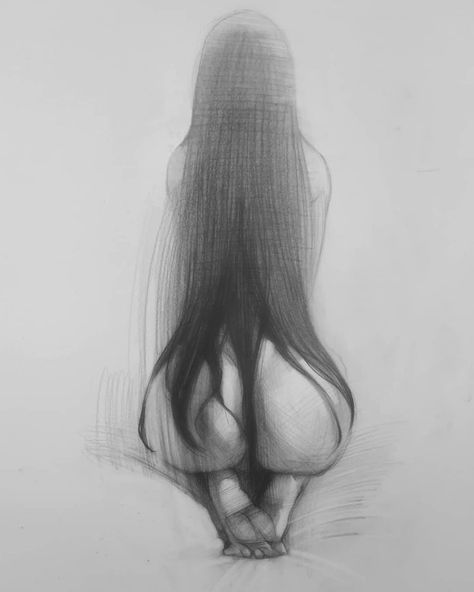 Female Drawing Portrait, Womens Figure Drawing, Pencil Nude Sketch Art, Female Figure Drawings, Nude Sketching Ideas Women, Drawings Of Women Body, Sleeping Face Drawing, Girls Body Drawing, Beautiful Art Paintings Woman