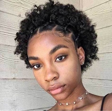 Rubber Band Hairstyles, Cabello Afro Natural, Twa Hairstyles, Short Hair Black, 4c Natural Hair, Short Natural Hair, Natural Hair Styles Easy, Big Chop, Natural Styles