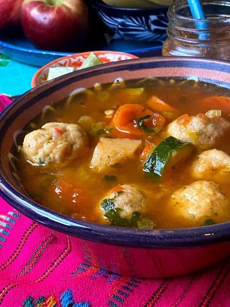 Shrimp Meatballs With Vegetables-Albondigas De Camaron - La Piña en la Cocina Shrimp Meatballs, Crab Cake Recipes, Lent Recipes, Yummy Seafood, Beef Cheeks, Cooking Tomatoes, Empanadas Recipe, Sauteed Vegetables, Crab Cakes