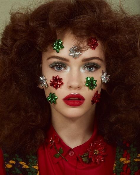 Christmas Fashion Photography, Holiday Lipstick, Christmas Editorial, Holiday Photoshoot, Christmas Portraits, Christmas Shoot, Christmas Beauty, Holiday Beauty, Christmas Photography