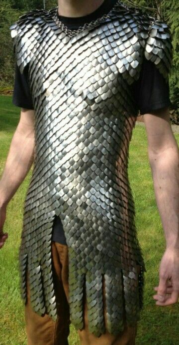 Scale-mail Hauberk Scale Mail Armor Dnd, Making Armor, Dragon Scale Armor, Metal Armor, Armor Clothing, Scale Mail, Leather Armor, Medieval Costume, Dragon Scale