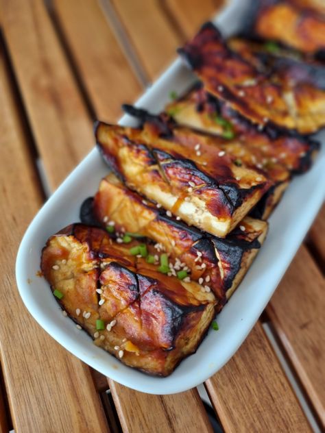 Eggplant Dishes, Colorful World, Fashion Enthusiast, Japan Food, Cooked Vegetables, Beauty Guru, Cooking Kitchen, Veggie Recipes, Healthy Cooking