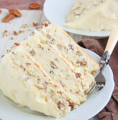 Toasted Butter Pecan Cake: I'm pinning this in the hopes that someone will surprise me with it because I do not bake! Butter Pecan Cake Recipe, Butter Pecan Ice Cream, Butter Pecan Cake, Apple Crisp Easy, Pecan Ice Cream, Pecan Cake, Easiest Apples, Butter Pecan, Paula Deen