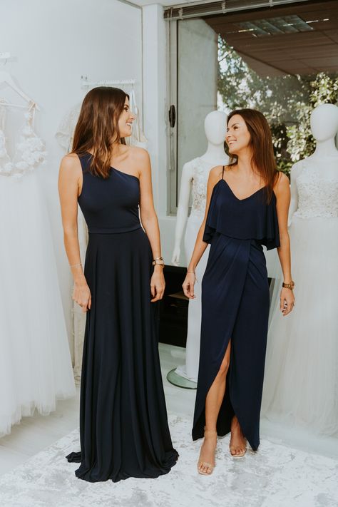 Black Women Brides, Blue Entourage, Blue Bridesmaids Dress, Dark Navy Bridesmaid Dress, Navy Bridesmaid Dress, Satin Silk Dress, Navy Blue Bridesmaids, Dark Navy Bridesmaid Dresses, Navy Bridesmaids