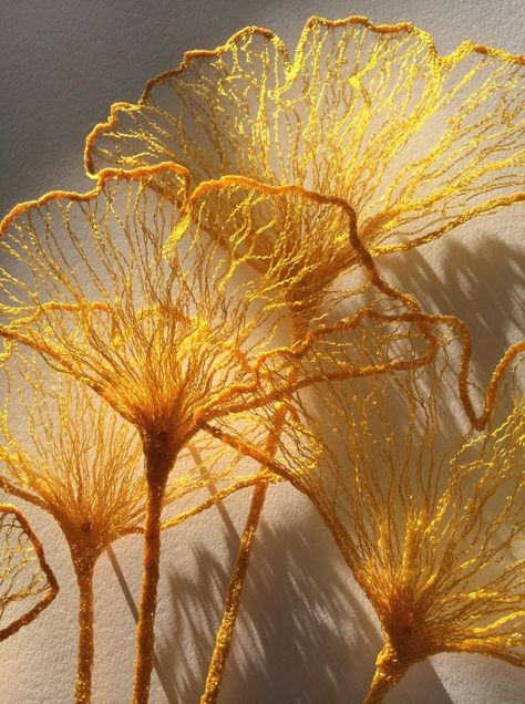 Meredith Woolnough, Water Soluble Fabric, A Level Textiles, Creative Textiles, Textiles Techniques, Free Motion Embroidery, Textile Fiber Art, Thread Art, Thread Painting