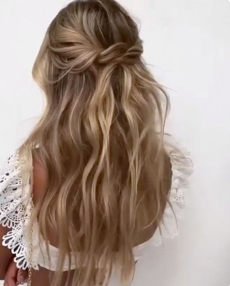 Bridesmaid Hair Inspo, Bridemaids Hairstyles, Wedding Hair Half, Bridesmaid Hair Long, Guest Hair, Bridesmaid Hair Makeup, Wedding Guest Hairstyles, Long Hair Wedding Styles, Wedding Hair Inspiration