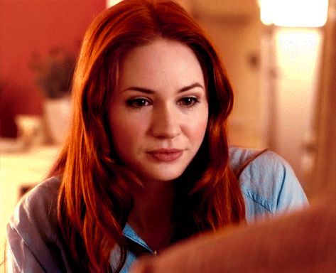 Inoichi Yamanaka, Karen Gillan Gif, Karen Gillian, Smile Gif, Rory Williams, Bionic Woman, Amy Pond, Lily Evans, Karen Gillan