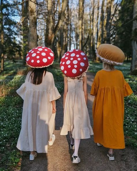 Three cute mushroom girls 🍄✨️🍃 #hats #cosplay #mushrooms #toad #spring Girls Hats, Fly Agaric, Mushroom Hat, Cute Mushroom, The Homies, Adult Halloween Costumes, Red Hat, Costume Hats, Costume Cosplay