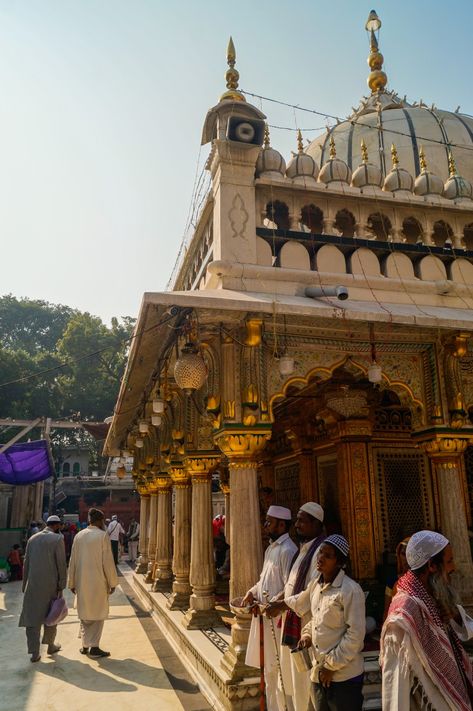 Nizamuddin Dargah is the dargah (mausoleum) of one of the Sufi saints, Khwaja Nizamuddin Auliya(1238 - 1325 CE). Situated in the Nizamuddin Westarea of Delhi, the dargah is visited by thousands of pilgrims every week.[1] The site is also known for its evening qawwali devotionnal music sessions. The descendants of Nizamuddin Auliya look after the whole management of dargah Sharif. Nizamuddin Auliya Dargah, Hazrat Nizamuddin Dargah, Dargha Image, Nizamuddin Dargah, Rajasthan Photo, Nizamuddin Auliya, Ali Bin Abi Thalib Art, Khwaja Ji Pic, Diy Paper Butterfly