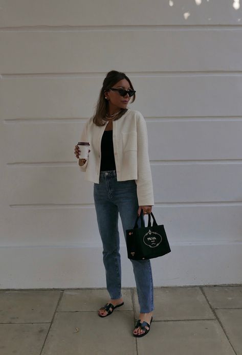 White Cropped Jacket Outfit, White Cropped Cardigan Outfit, Classic Cardigan Outfit, Ivory Cardigan Outfit, Fitted Cardigan Outfit, Cardigan Work Outfit, Short Cardigan Outfit, Chunky Cardigan Outfit, Cardigan Outfit Work