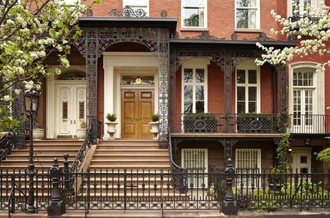 townhouse bordering Grammercy Park in NYC Gramercy Park Nyc, Gramercy Park Hotel, Gramercy Park, Nyc Park, Apartment Renovation, Luxury Marketing, Nyc Apartment, City Apartment, Park Homes