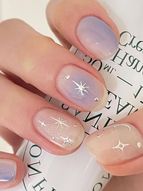 French Cute Nails, Nails Inspiration Korean, Aesthetic Korean Nails, Ombre Nails Korean, Korean Short Nails Design, Korean Star Nails, Easy Korean Nails, Korean Nail Art Sparkle, Easy Blue Nail Designs