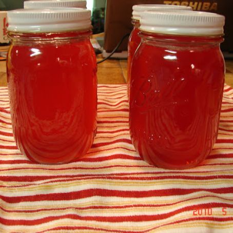 Mayhaw Jelly Recipe - (4.4/5) Mayhaw Jelly Recipe, Mayhaw Jelly, Sweet Spreads, Philo Dough, Tomato Jelly, Baked Brie Cheese, Rhubarb Juice, Food Dehydration, Food Canning