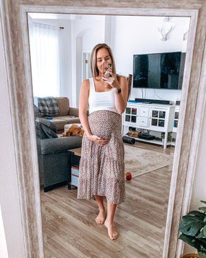 Maxi Skirt Maternity Outfit, Skirt Maternity Outfit, Pregnant Life, Leopard Midi Skirt, Pregnant Fashion, Casual Maternity Outfits, Life Pics, Maternity Clothes Summer, Trendy Maternity Outfits