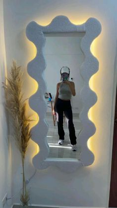 #homedecor, #interiordesign, #homedesign, #decor inspiration Ideas Para Espejos, Ideas Para Decorar Espejos, Espejos Aesthetic, Boutique Mirror, Ideas Para Decorar Mi Cuarto, Neon Room Decor, Stylish Bedroom Ideas, Tv Console Modern, Art Decor Ideas