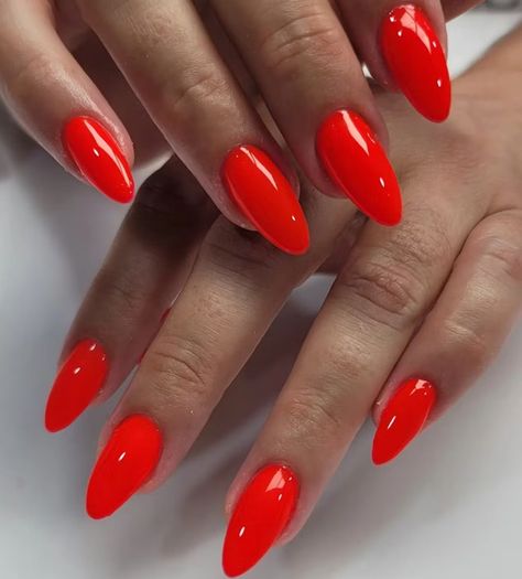 Coral Red Nails Summer, Red Coral Nails, Orangey Red Nails, Hot Coral Nails, Coral Red Nails, Red Orange Nails, Fluorescent Nails, Nail Laquer, Bright Red Nails