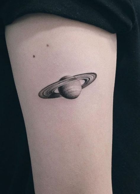 Saturn Tattoo. Black And White Planet Tattoo, Nebula Tattoo Black And White, Saturn Planet Tattoo, Space Back Tattoo, Space Related Tattoos, Reflection Tattoo Ideas, Tattoo Ideas Space, Small Black And Grey Tattoos, Space Shuttle Tattoo