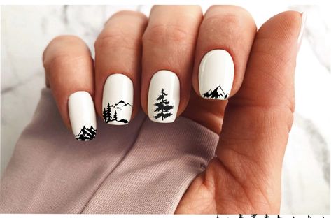 Nordic Nails Art, Switzerland Nails Designs, Ski Holiday Nails, Mountain Gel Nails, Ski Nails Art, Pnw Inspired Nails, Nail Designs Mountains, Woodsy Nail Designs, Nails Mountain Design