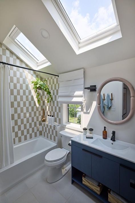 Skylights can completely transform a room. Typically, bathrooms only have the opportunity for a petite window, so adding skylights overhead is a smart way to bring in additional light. Skylight Over Bathtub, Bathroom Sky Light, Small Bathroom With Skylight, Skylight In Bedroom, Sky Light Ideas, Adding Skylights, Bathroom With Skylight, Guest Bedroom Bathroom, Bathroom Skylight