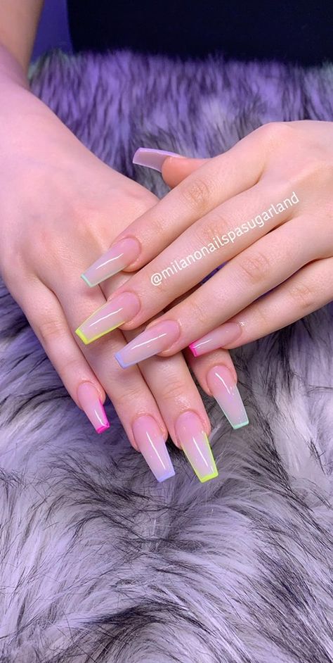 Fine Nails, Nails Pointy, Nails Fancy, Nails Women, Nails Disney, Nails Ombre, Pointy Nails, Diy Acrylic Nails, Simple Acrylic Nails