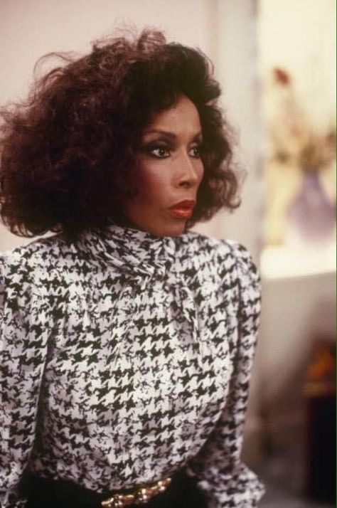 Dianne Carroll, Diane Carroll, Black Hollywood Glamour, Diahann Carroll, Black Actresses, Vintage Black Glamour, Black Hollywood, Black Femininity, Looks Black