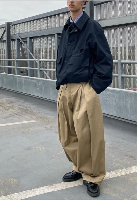 Japanese Street Style Men, Japanese Outfits Street Style, Japanese Vintage Fashion, Japanese Street Fashion Men, Japanese Workwear, Japanese Mens Fashion, Fashion Souls, Asian Streetwear, Streetwear Outfit Ideas