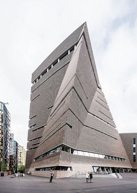 Tate Modern - The Switch House | par deedeelim Tate Modern London, Modern Architecture Design, Contemporary Building, Modern Architecture Building, London Architecture, House Modern, Amazing Buildings, Unique Buildings, Modern Architecture House