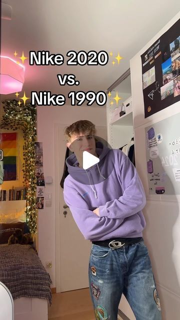 Martin:) on Instagram: "old or new? TikTok: videolexicon #nike #vintagefashion #retro #martinblz #1990 #vintage #vintagenike" Old Nike, Old Nikes, Nike Vintage, Vintage Nike, Vintage Fashion, Nike, On Instagram, Instagram