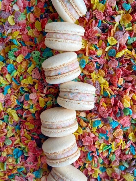 Macaron Recipes, French Macarons Recipe, Macaroon Cookies, Macaron Flavors, Silicone Baking Sheet, Macaron Cookies, French Macaroons, Macaroon Recipes, Macaron Recipe