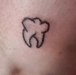 Tooth Stick And Poke Tattoo, Good Stick And Poke Tattoos, Stick And Poke Ideas Small Easy, Stuck N Poke Tattoo Ideas, Punk Stick And Poke, Alt Stick And Poke, Y2k Stick And Poke, Bad Stick And Poke, Small Stick N Poke Ideas