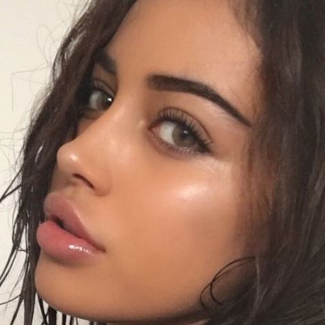 See this Instagram photo by @cinluvspositivity • 1,052 likes Rhinoplasty Nose Jobs, Pretty Nose, Nose Makeup, Perfect Nose, Nose Surgery, Button Nose, Nose Shapes, Cindy Kimberly, Lip Injections