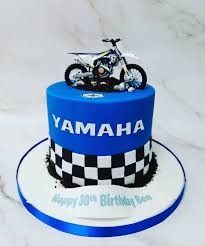 Motorbike Cakes, Motocross Cake, 21st Birthday Cake For Guys, Motorbike Cake, Cake Transport, Motorcycle Cake, Bike Cakes, Dirt Bike Birthday, Boy Birthday Party Themes