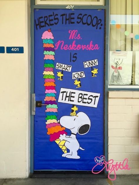 Peanuts Gang Classroom, Peanuts Classroom, Teacher Appreciation Door, Teacher Appreciation Door Decorations, Snoopy Classroom, Teacher Door Decorations, Teacher Appreciation Doors, Teacher Door Signs, Birthday Door