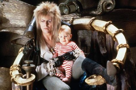 Remember the baby from Labyrinth? He's grown up and is a REAL Goblin King Labyrinth Jareth, Jim Henson Labyrinth, David Bowie Labyrinth, Bowie Labyrinth, Labyrinth 1986, Labyrinth Movie, Goblin King, Fan Theories, Jim Henson