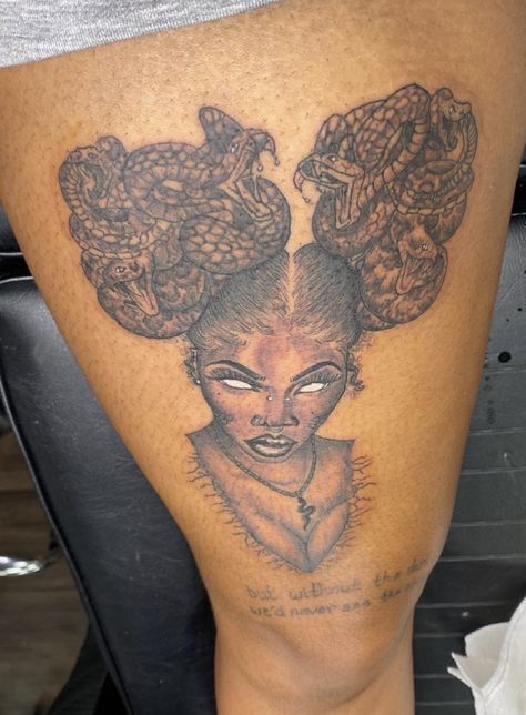 Madussa Tattoo Black Women, Yemoja Orisha Tattoo, Goddess Tattoos For Women African, Tattoos Of Black Women Goddesses, Afrocentric Medusa Tattoo, Medusa Black Woman Tattoo, Medusa Black Woman, Black Medusa Drawing, Afro Medusa Tattoo