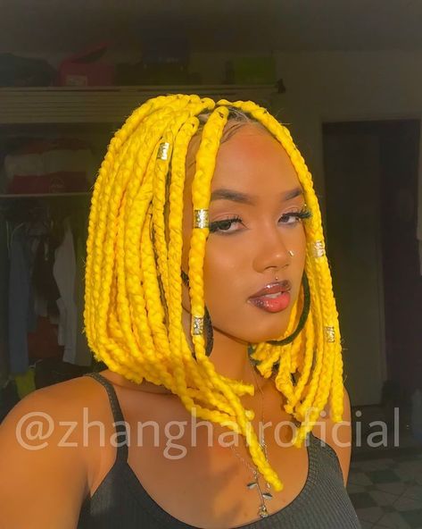 Yellow Box Braids, Yellow Hair Color, Colored Box Braids, Kitten Wallpaper, Art 2024, Box Braids Hairstyles For Black Women, African Hair, Beautiful Braids, Yellow Hair