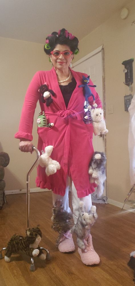 Plus Size Granny Costume, Crazy Cat Lady Costume Women, Cat Lady Halloween Costume, Crazy Dog Lady Costume, Cat Lady Outfit, Old Cat Lady Costume, Old Lady Diy Costume, Cat Lady Costume For Women, Diy Crazy Cat Lady Costume