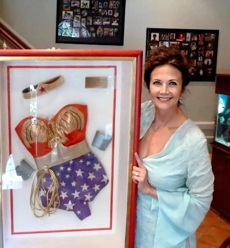 Linda Carter, Woman Costume, Wonder Woman Costume, Lynda Carter, Wonder Women, Women's Costumes, Marvel Dc, Childhood Memories, Beautiful People