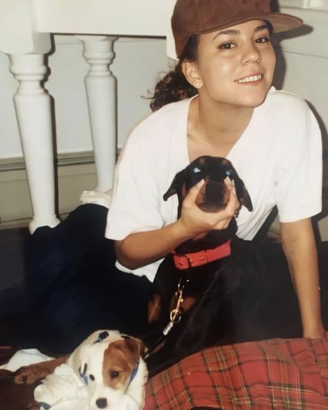 Mariah Carey Kids, Mariah Carey Rare, Mariah Carey 1990, Mariah Carey Pictures, Maria Carey, Mariah Carey 90s, Three Angels, Mom Of Twins, American Female