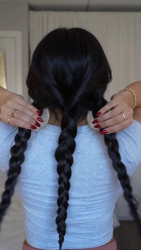 Braid Hack, Simple Braid, Κούρεμα Bob, Easy Hairstyles For Thick Hair, Easy Hair Updos, Fishtail Braid, Peinados Fáciles Para Cabello Corto, Hair Tutorials Easy, Hair Stylies