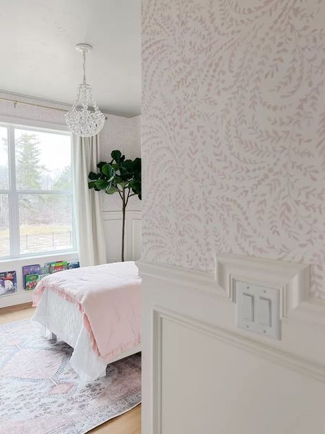 Little girls room - girls bedroom - pink room - pink bedding - kids room - floral room - girls wallpaper - floral wallpaper #LTKhome#LTKkids Priano Wallpaper, Farmhouse Guest Bedroom, Pink Floral Wallpaper, Pink Bedroom For Girls, Guest Bedroom Design, Room Styling, Girls Wallpaper, Floral Room, Pink Bedding