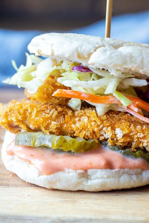 These Crispy Tofu Sandwiches are full of flavor and great for lunch or dinner! I use a few different methods to get them super crispy and they're so delicious! My meat eating husband even requests them regularly! #tofu #crispytofu #sandwich #vegan Orange Cauliflower Recipes, Breaded Tofu, Tofu Burger, Tofu Sandwich, Tofu Dishes, Crispy Tofu, Vegan Burgers, Tasty Vegetarian Recipes, Vegan Sandwich