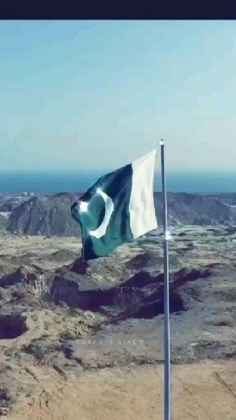 Pakistan Flag Images, Pakistan Pictures, Pakistan Video, Pakistani Flag, Flag Images, Culture Aesthetic, Pakistan Independence, Pakistan Independence Day, Pakistan Flag