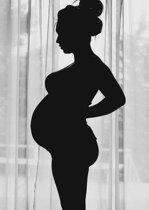 DIY self timer silhouette photos Diy Maternity Photos, Wood Hat, Maternity Photo Ideas, Foto Newborn, Baby Fotografie, Foto Shoot, Silhouette Photos, Maternity Photography Poses, Foto Baby