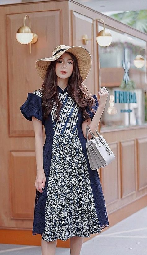 Batik Dress Modern Simple, Batik Dress Elegant Modern, Dress Batik Modern Fashion Style, Modern Batik Dress, Dress Batik Modern, Model Dress Batik, Batik Dress Modern, Working Dresses, Kebaya Modern Dress