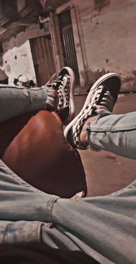 Vans Aesthetic Chill Vibe Night Snapchat Sofa Street Boujie Vans Aesthetic, Vans Old Skool, Old Skool, Vans Old Skool Sneaker, Vans Sneaker, Snapchat, Converse, Sofa, Sneakers