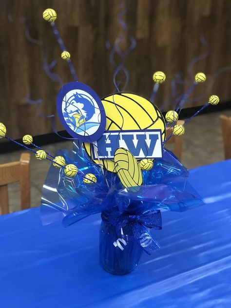 Swim Banquet Centerpieces Table Decorations, Water Polo Party Decorations, Water Polo Banquet Centerpieces, Water Polo Centerpieces, Water Polo Banquet Ideas, Volleyball Centerpieces Ideas, Water Polo Senior Night, Sports Banquet Decorations, Volleyball Party Decorations