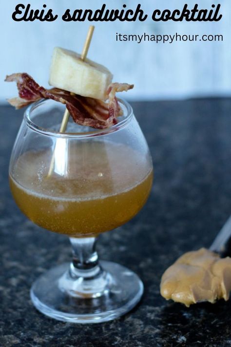 Inspired by Elvis's favorite sandwich, this drink combines peabut butter whiskey, banana liquor, and bacon jam for a crazy delicious cocktail! Banana Whiskey Recipes, Elvis Cocktails, Elvis Sandwich, Banana Cocktails, Peanut Butter Whiskey, Infused Liquors, Cocktail Recipes Whiskey, Whiskey Recipes, Baby Shower Drinks