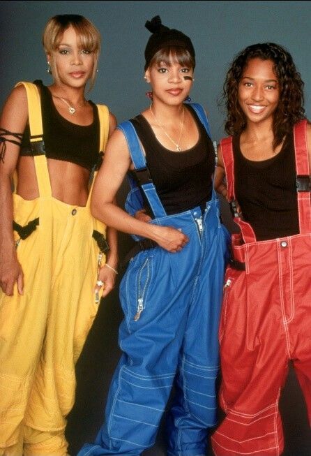 What To Wear To A '90s Party - '90s Women Fashion World Outfits 90s Hip Hop, Tlc Outfits 90s, Tlc Outfits, 90s Outfits Party, 90s Theme Party Outfit, 90s Party Outfit, 90s Fashion Outfits Hip Hop, 90s Theme Party, 90’s Outfits