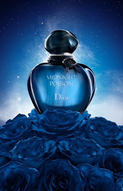 Blue Perfume, Perfume Photography, Perfume Ad, Dior Perfume, Korea Travel, Scent Bottle, Blue Roses, Feeling Blue, Dolce E Gabbana